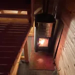 Апартаменти Cosy Nap Under The Paps