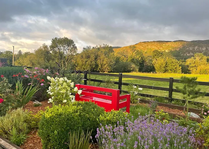 Apartment Cosy Nap Under The Paps *